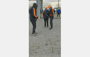 Au boulodrome de Treillieres